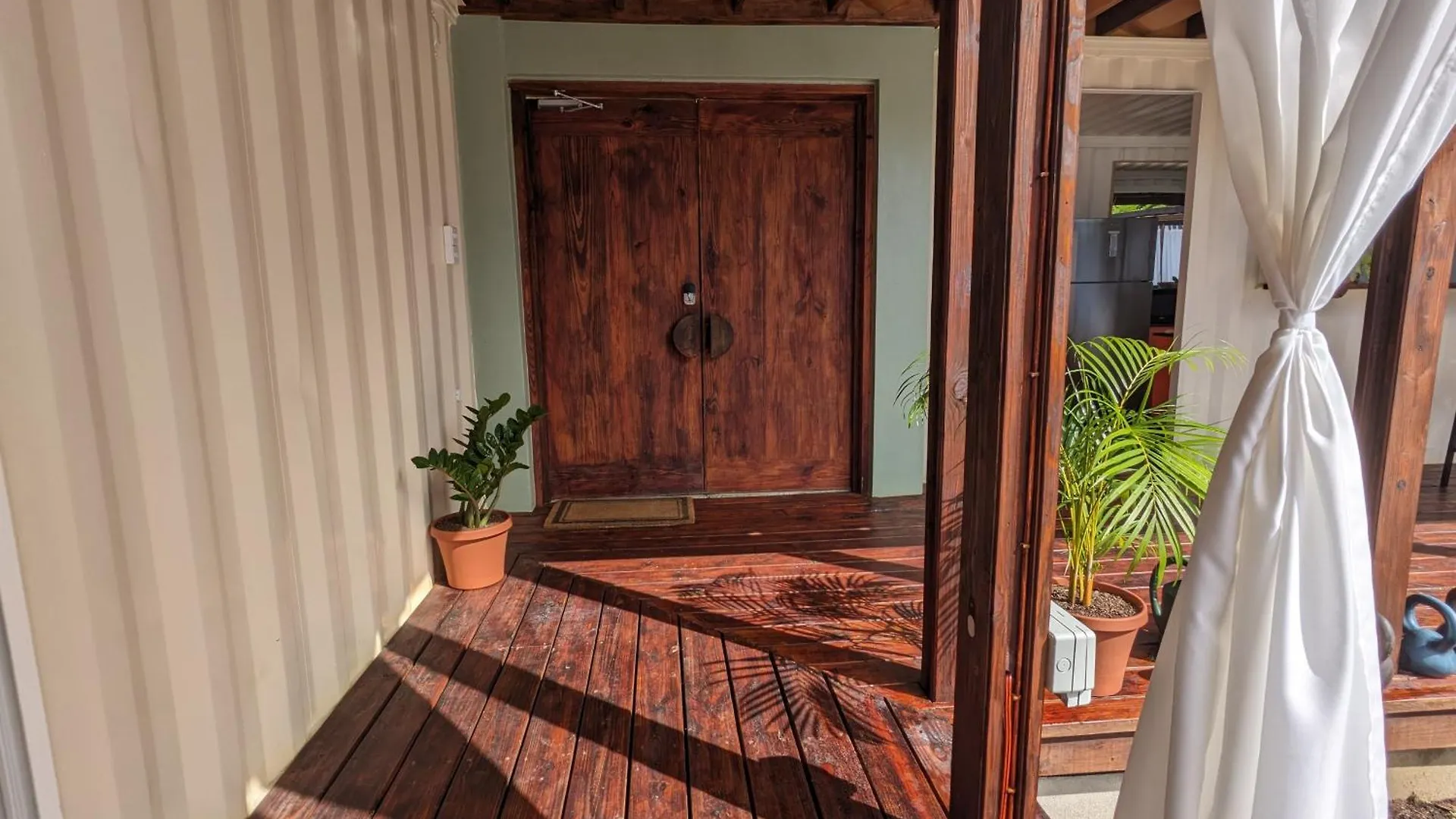 Room At Corten Villa セントジョージズ アパート